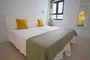 Apartamentos La Moraña