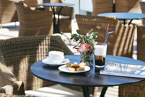 Giannoulis – Cavo Spada Luxury Sports & Leisure Resort & Spa