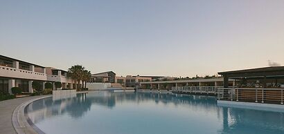 Giannoulis – Cavo Spada Luxury Sports & Leisure Resort & Spa