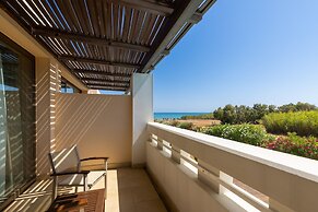 Giannoulis – Cavo Spada Luxury Sports & Leisure Resort & Spa