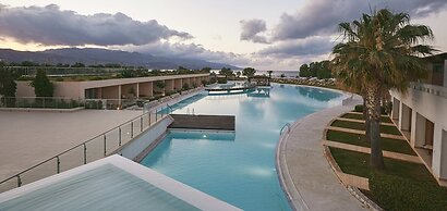 Giannoulis – Cavo Spada Luxury Sports & Leisure Resort & Spa