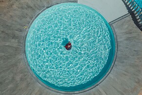 Giannoulis – Cavo Spada Luxury Sports & Leisure Resort & Spa