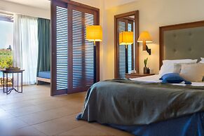 Giannoulis – Cavo Spada Luxury Sports & Leisure Resort & Spa