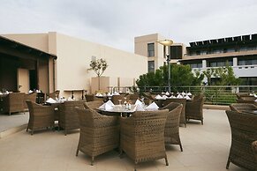 Giannoulis – Cavo Spada Luxury Sports & Leisure Resort & Spa