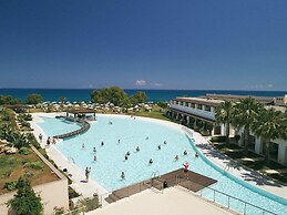 Giannoulis – Cavo Spada Luxury Sports & Leisure Resort & Spa