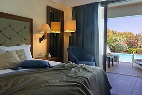 Giannoulis – Cavo Spada Luxury Sports & Leisure Resort & Spa