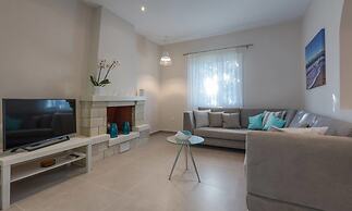 Acharavi Beach Hotel