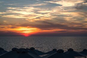 Acharavi Beach Hotel