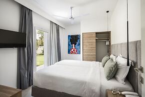 Acharavi Beach Hotel