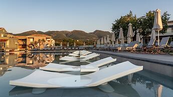 Acharavi Beach Hotel