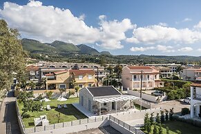 Acharavi Beach Hotel