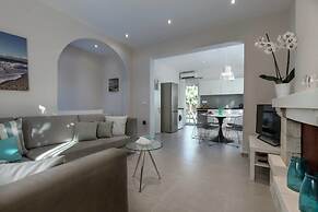 Acharavi Beach Hotel