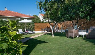 Acharavi Beach Hotel