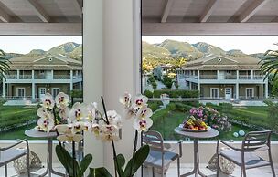 Acharavi Beach Hotel