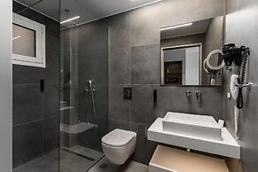 Acharavi Beach Hotel