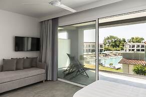 Acharavi Beach Hotel