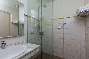 Acharavi Beach Hotel