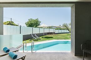 Acharavi Beach Hotel