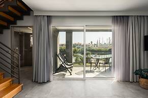 Acharavi Beach Hotel