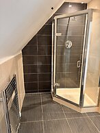 The Kings Head Country Hotel