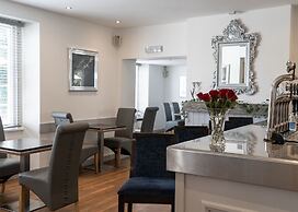 The Kings Head Country Hotel