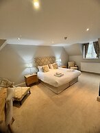 The Kings Head Country Hotel