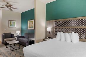 Best Western Plus Wasco Inn & Suites