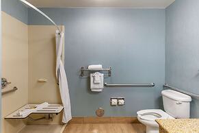 Best Western Plus Wasco Inn & Suites