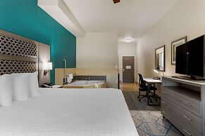 Best Western Plus Wasco Inn & Suites