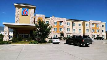Motel 6 Mineral Wells, TX