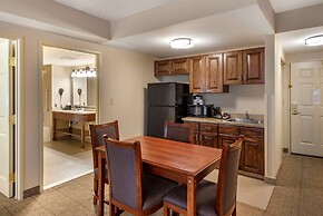 Comfort Inn & Suites Virginia Beach - Norfolk Airport