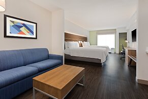 Holiday Inn Express Hotel & Suites Largo-Clearwater by IHG