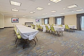 Holiday Inn Express Hotel & Suites Largo-Clearwater by IHG