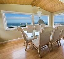 Seaside Vacation Homes