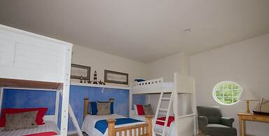 Seaside Vacation Homes