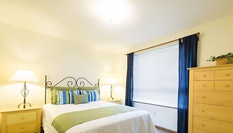 Seaside Vacation Homes