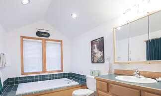 Seaside Vacation Homes