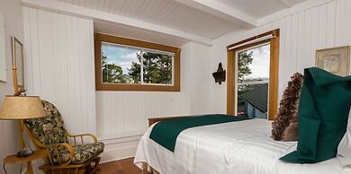 Seaside Vacation Homes