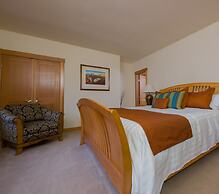 Seaside Vacation Homes