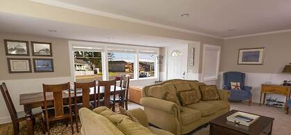 Seaside Vacation Homes