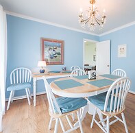 Seaside Vacation Homes