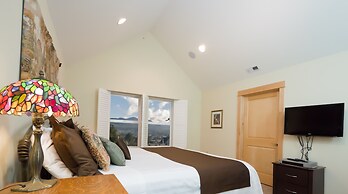 Seaside Vacation Homes