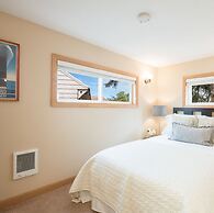 Seaside Vacation Homes