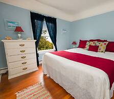 Seaside Vacation Homes