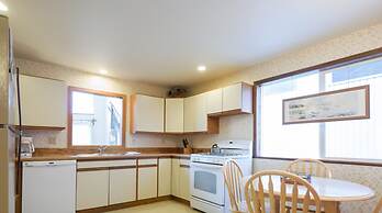 Seaside Vacation Homes