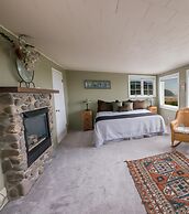 Seaside Vacation Homes