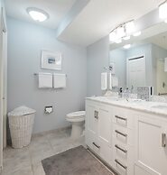 Seaside Vacation Homes