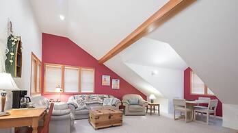 Seaside Vacation Homes