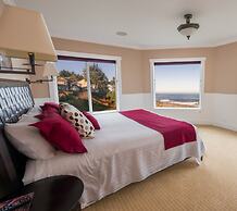 Seaside Vacation Homes