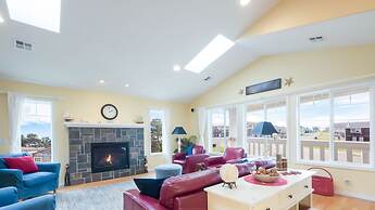 Seaside Vacation Homes